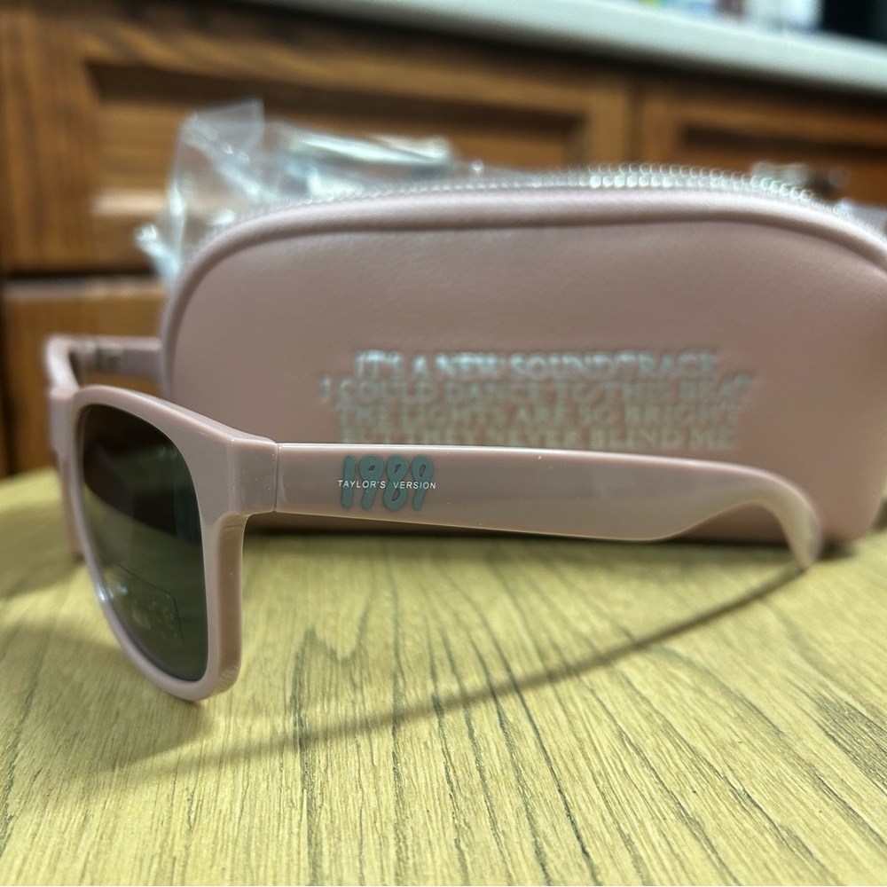 Official TS 1989 Sunglasses with carrying case